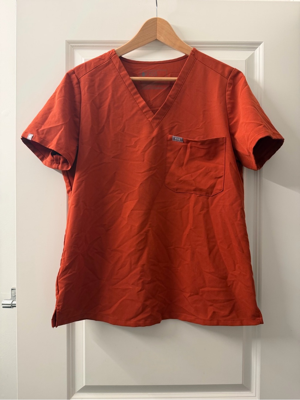 Figs Women's V-Neck Short Sleeve Top in Rust Orange